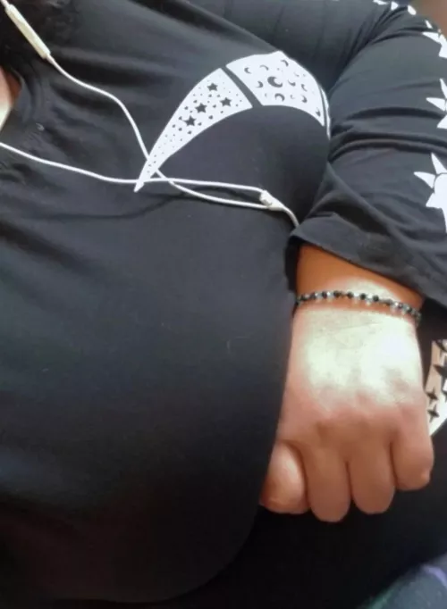 need a shirt change fr