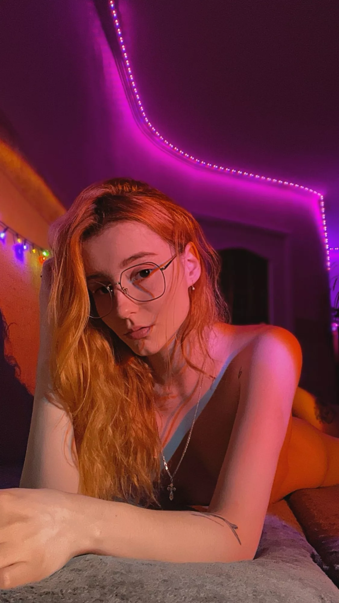 Open it and you'll never be able to turn your back on me