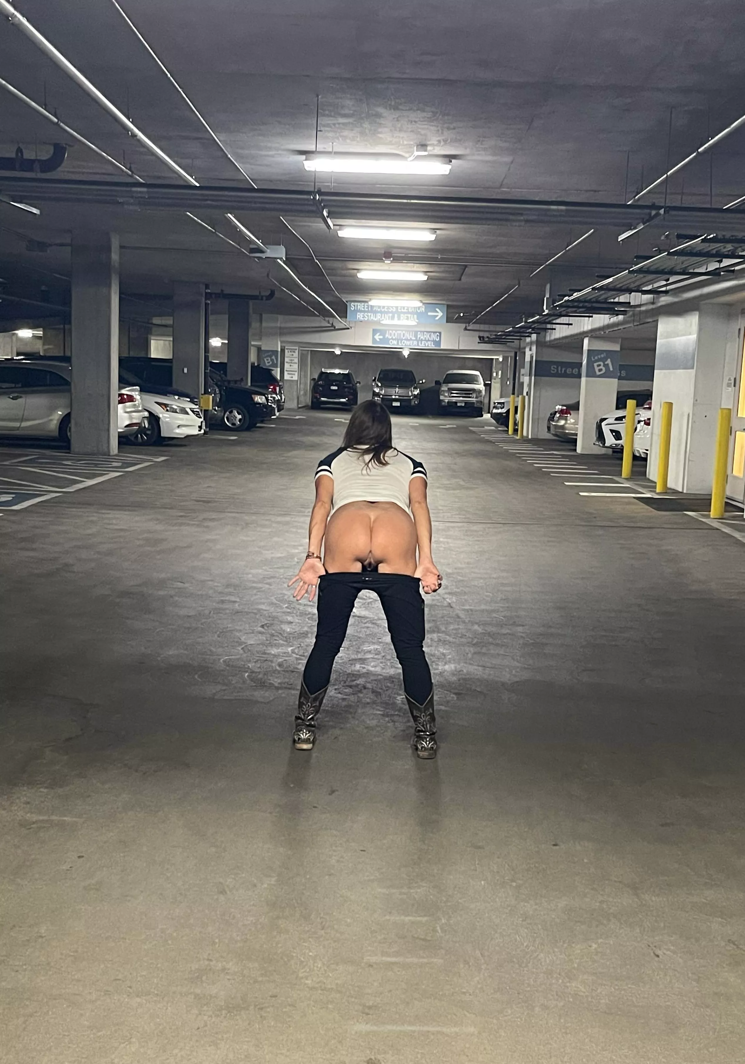 Parking Garage [F}