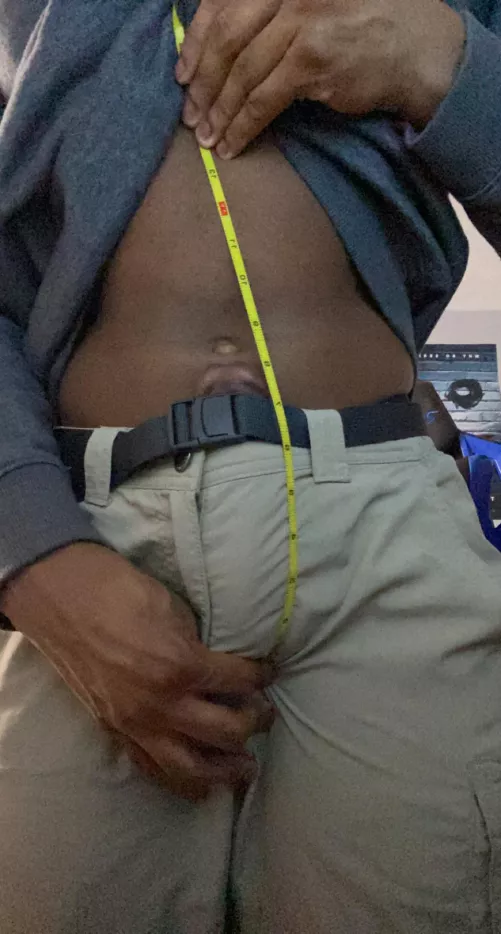 The bulges these khakis produce are top tier