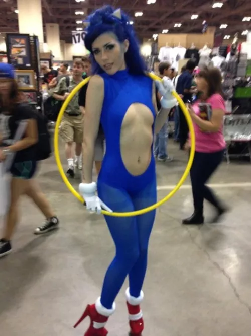 Toronto Fan Expo - Sonic