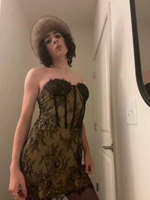 Who doesn’t love lace?