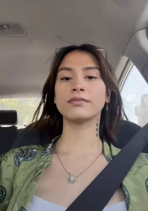 who wants to blow a fat load to her nudes? upvote and dm