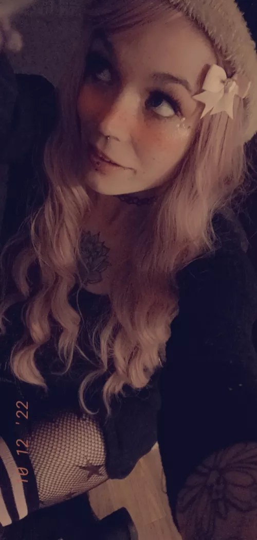 would you watch anime with me 😻