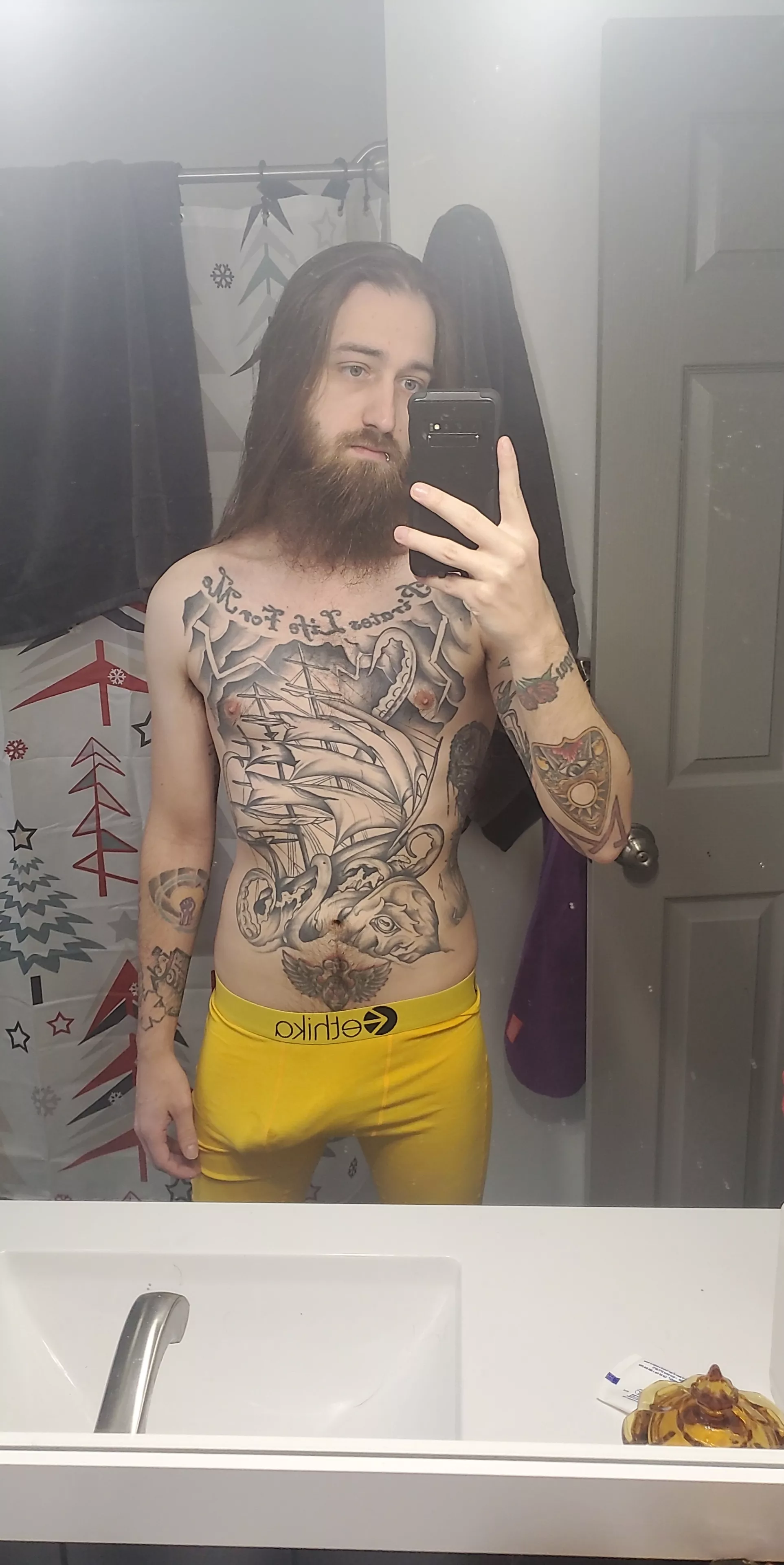 Yellow bulge