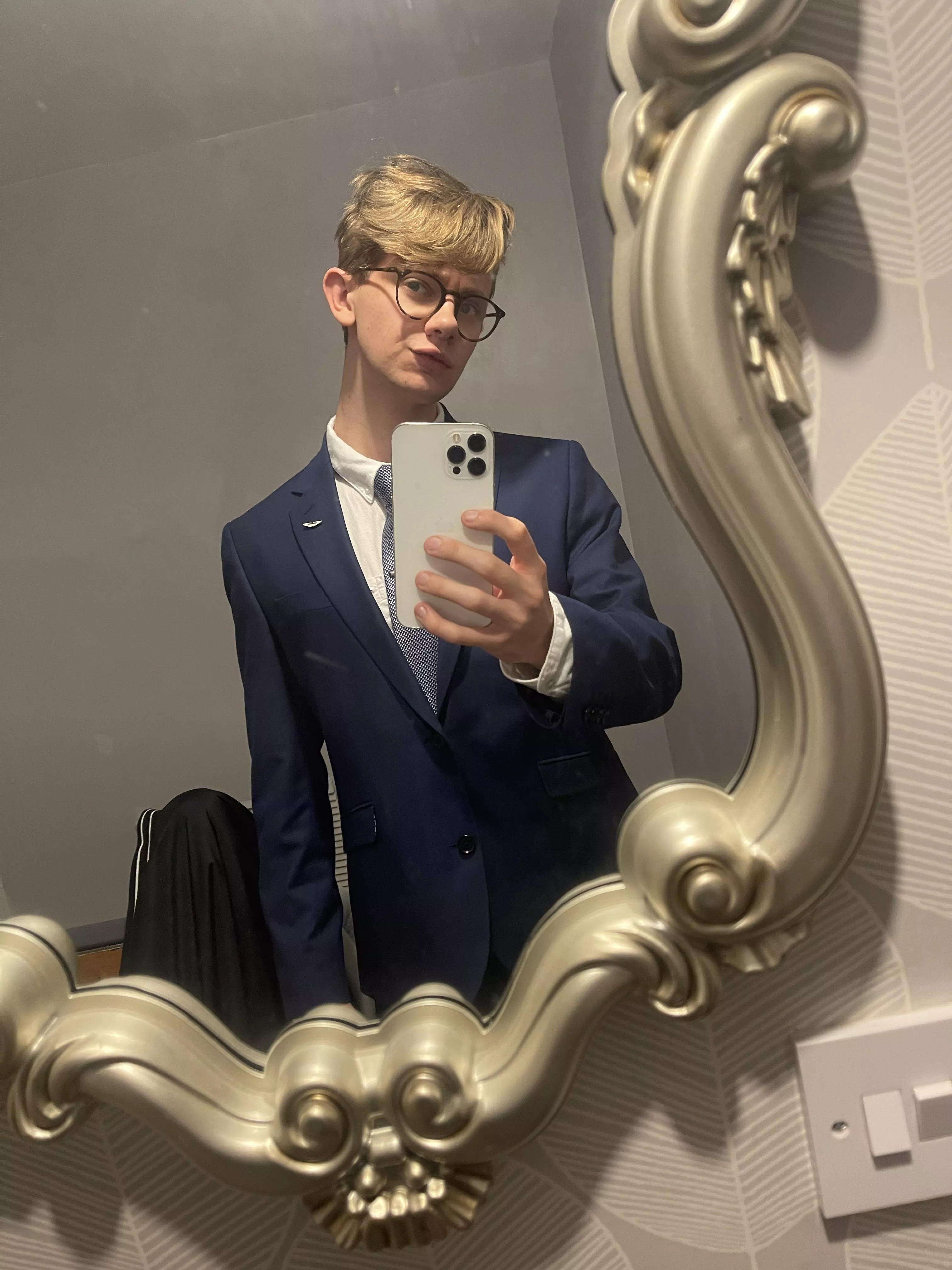 (18) Decided on a different suit for my interview