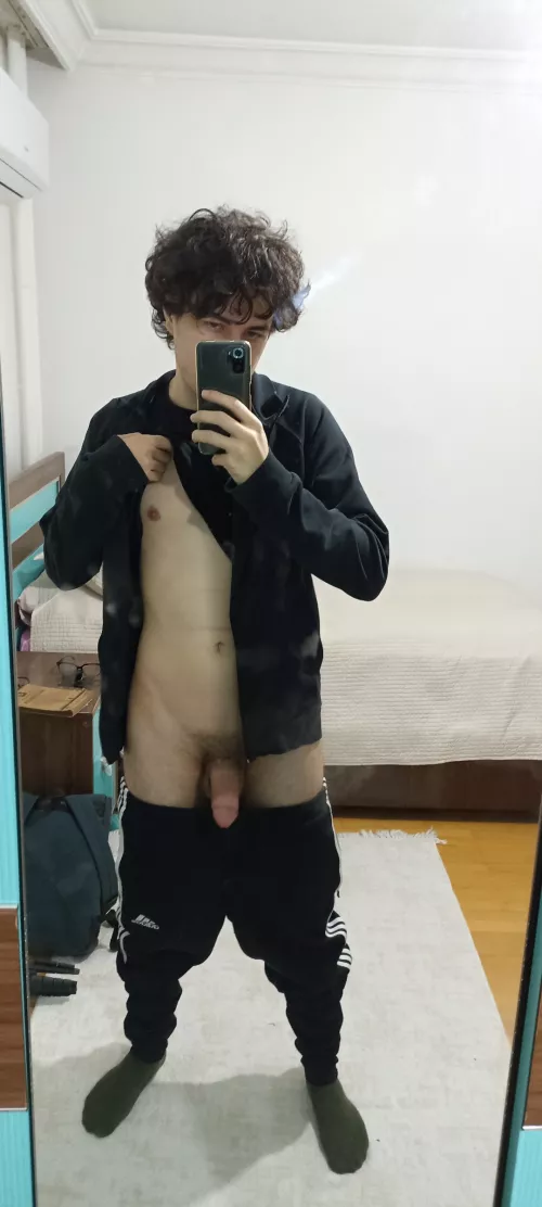 20, morning babe, do you want a piece of that?