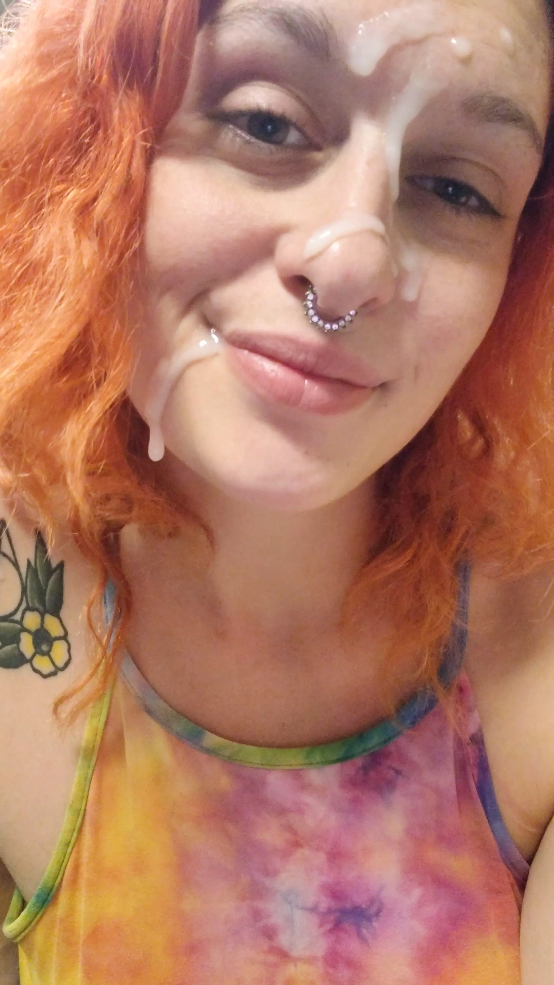 All I ever want is to be Daddy's little cum dump. 😈🥵