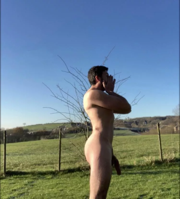 Another bright morning out