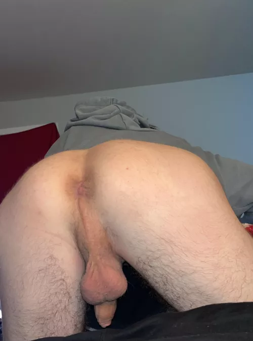 Anyone like my lil butt?