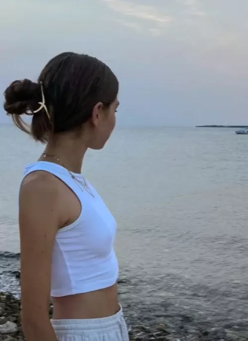 Catching people stare at my boobs