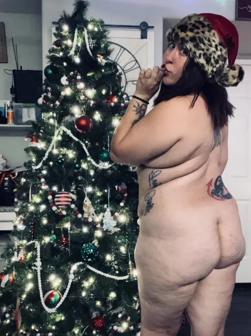 Don’t tell Santa I’ve been naughty🎅🏻