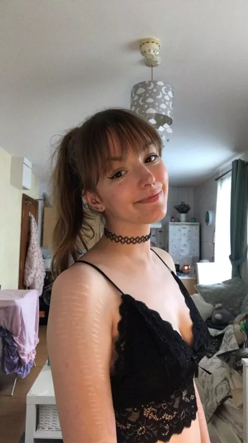 (f) happy hump day 🥰