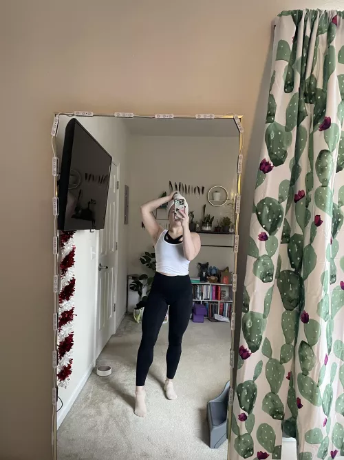 [F]resh out of the shower :)