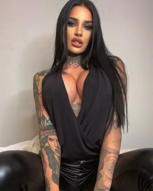 Get on your knees, Mommy is home.