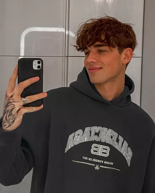 Hi Everyone! First post here! How is your day?