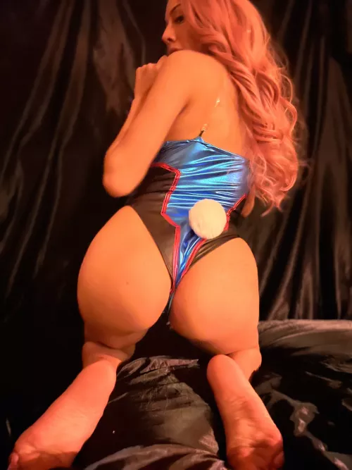 How bout you get some slaps in there and make it plump red