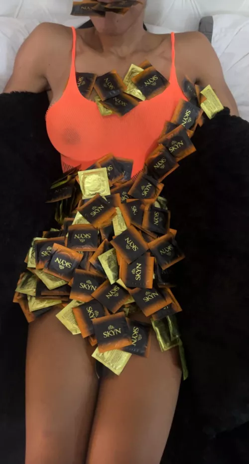 I don’t mind cheating men as long as we play it safe 😝