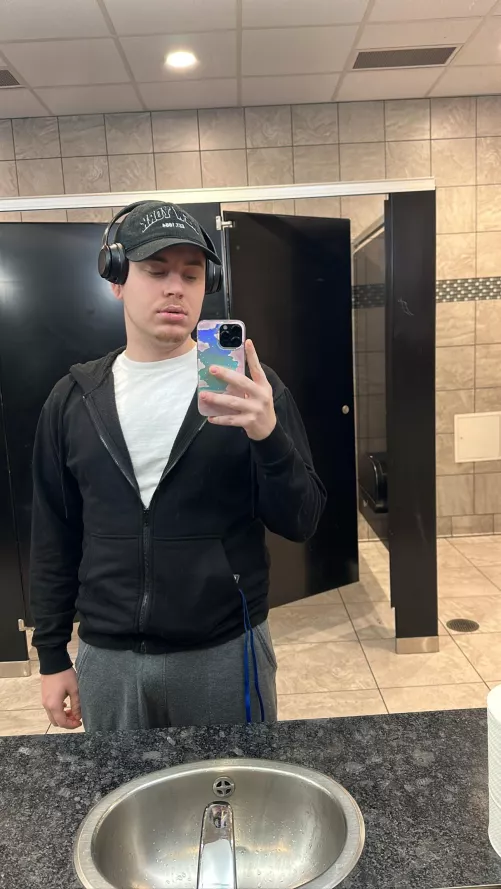 In my gym bro era??? Idk.