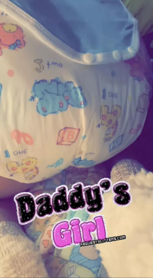 Just a daddy’s baby girl in need of pats pats hehe pweese thankiess🥹🥰🫣😇