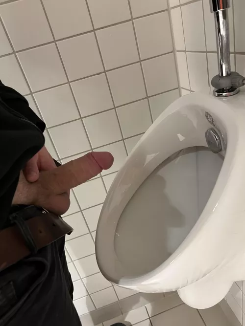 Kinda want somebody to walk in next to me right now! What would you do if you walk in on me like this?