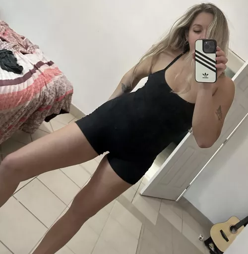 Leg appreciation post