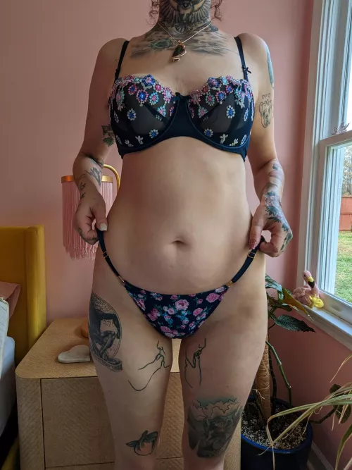 Let me know if you're looking for a tall woman with big hips...