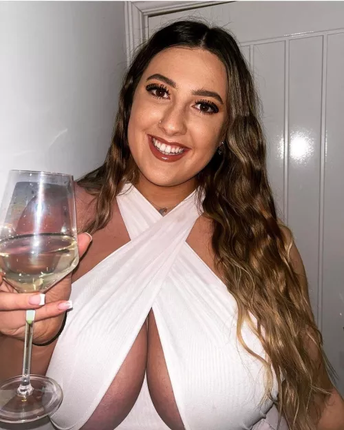 Maisy and her huge tits out again