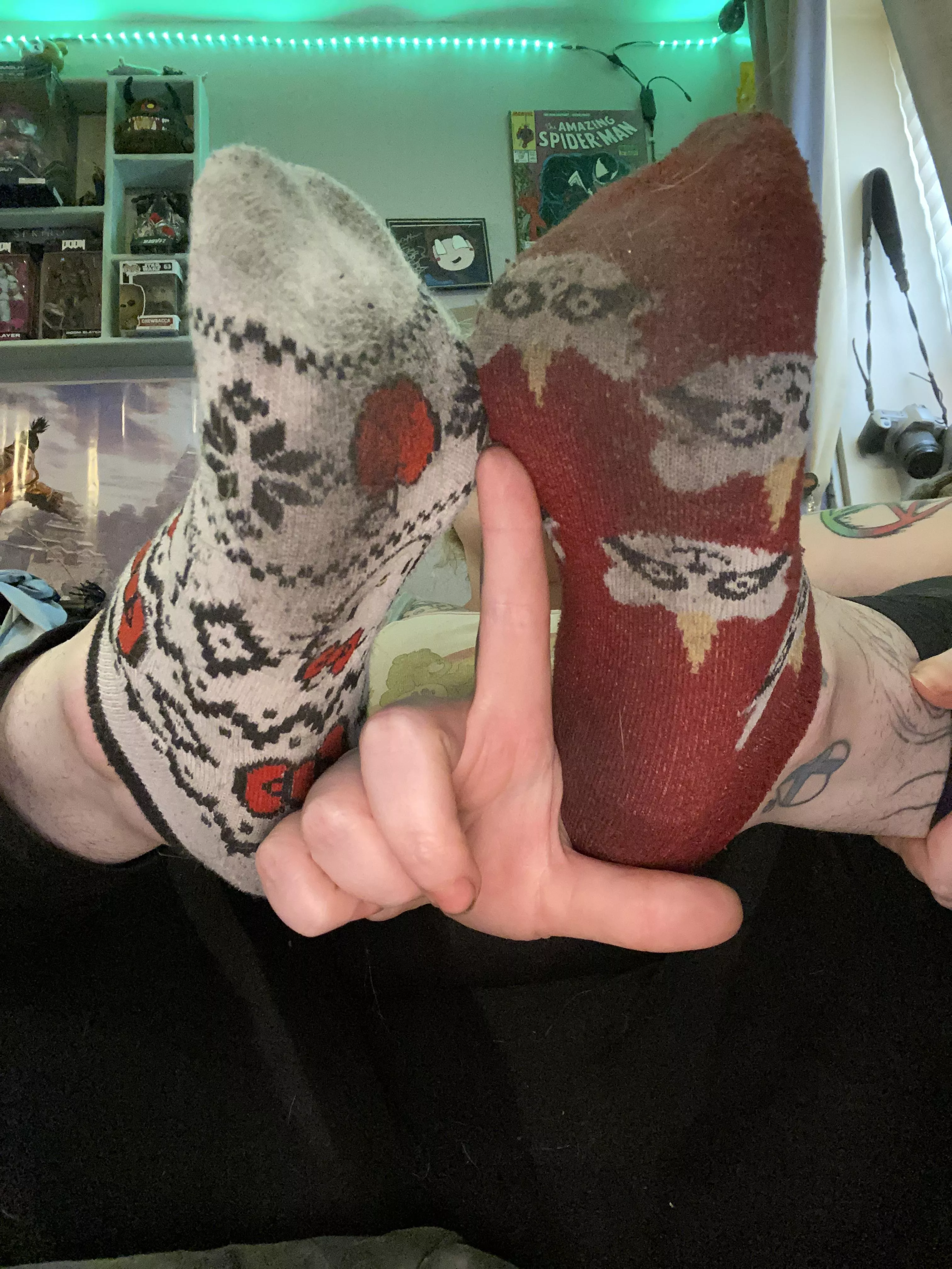 Mismatched socks so your diet has some variety👅💦