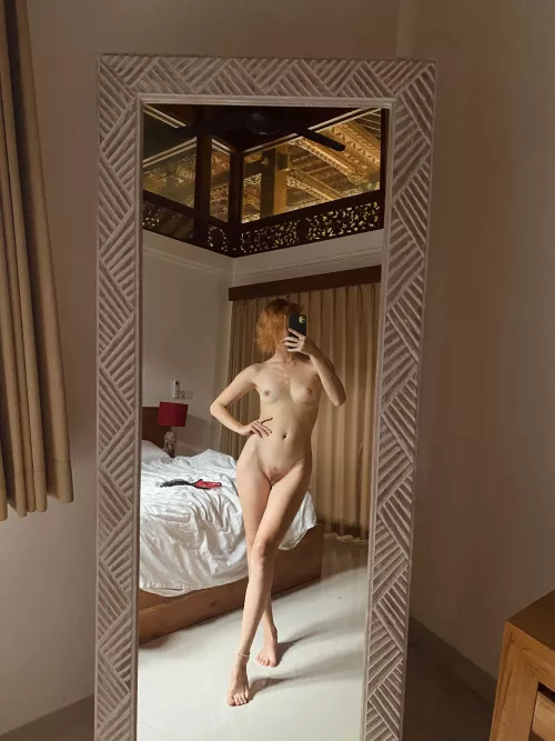 My pussy hair is red, too