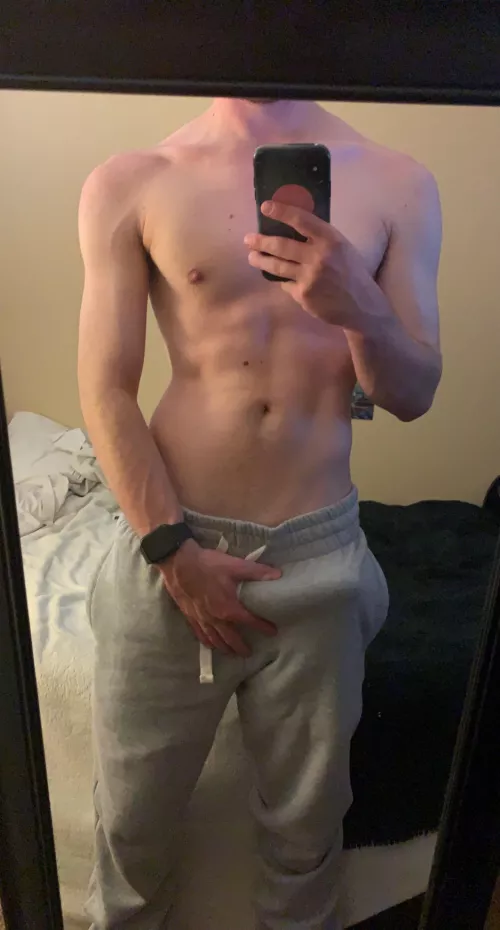 New to posting here, how do you like my outlined cock?