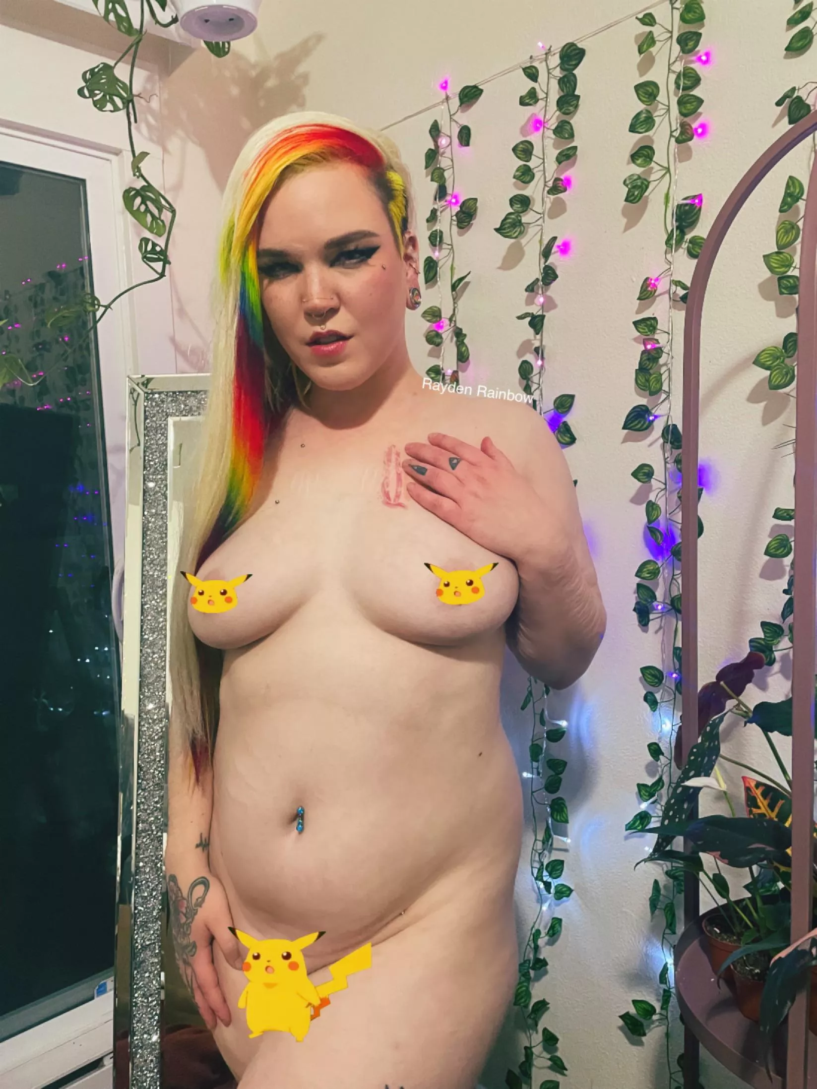 Perky tits chubby thighs and belly