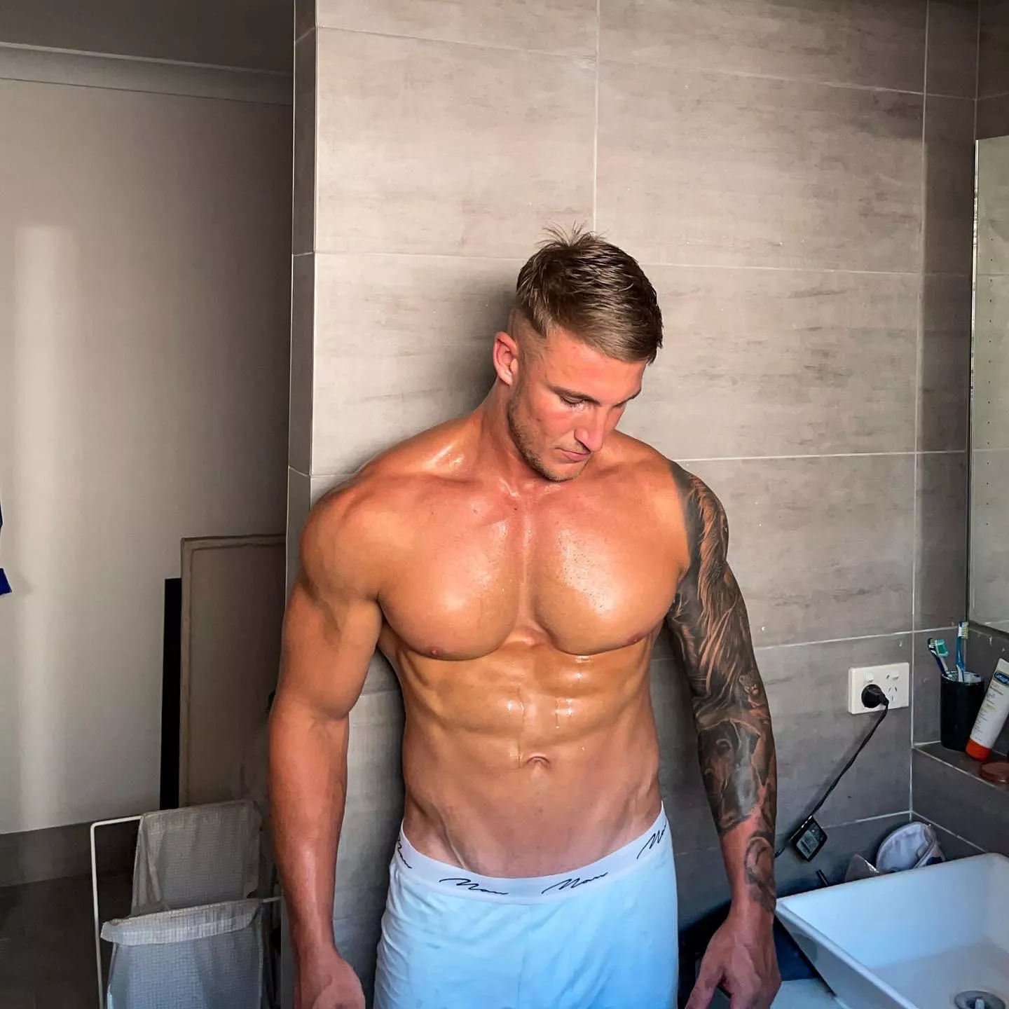 PUMP GOING CRAZY [m]