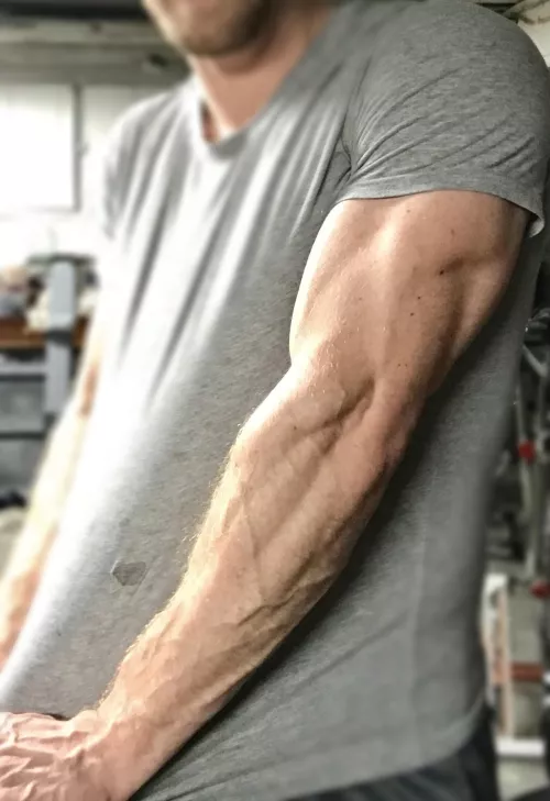 Shirt stretching 101