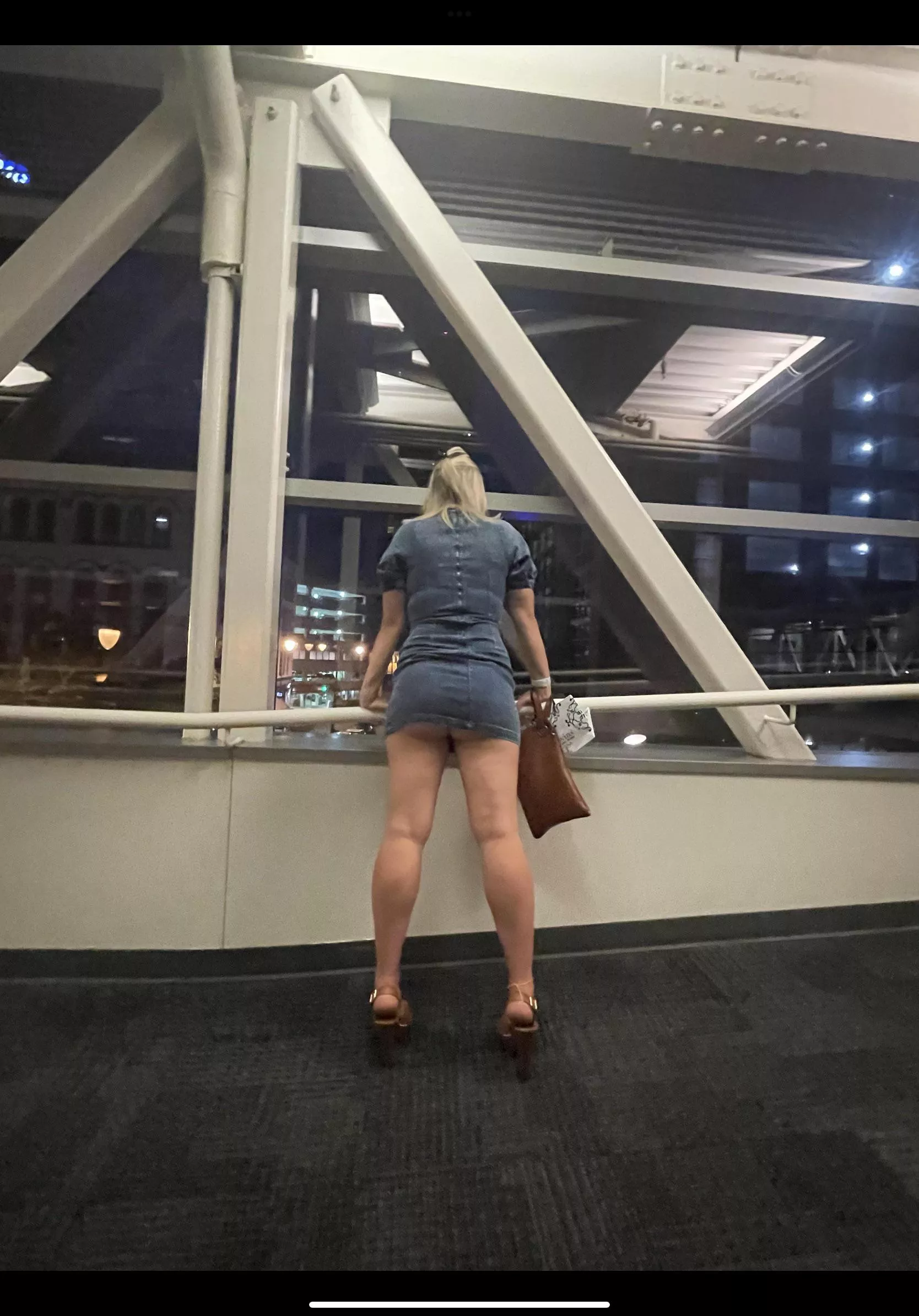 Sneaking around the city showing off