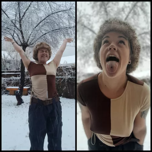 Snowflakes on my tongue! ❄