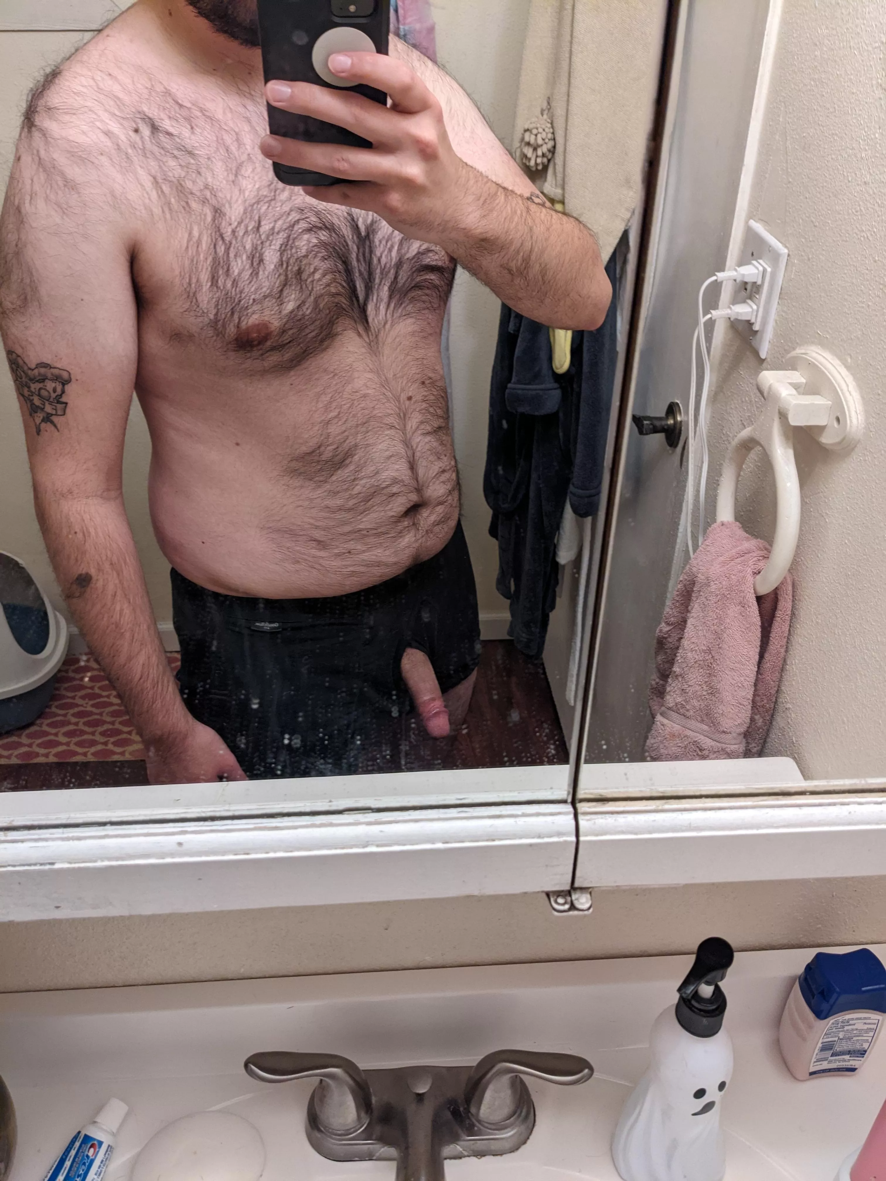 Sorry for the dirty mirror 🤐