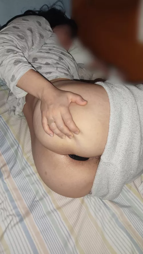 the wife getting ready for her nap