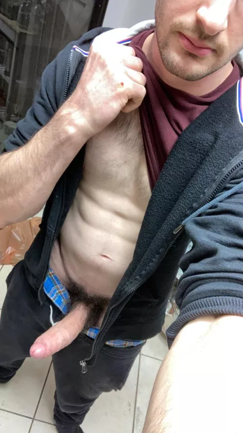 Trying to get ready for bed, but now you’ve got me thinking other thoughts 😏