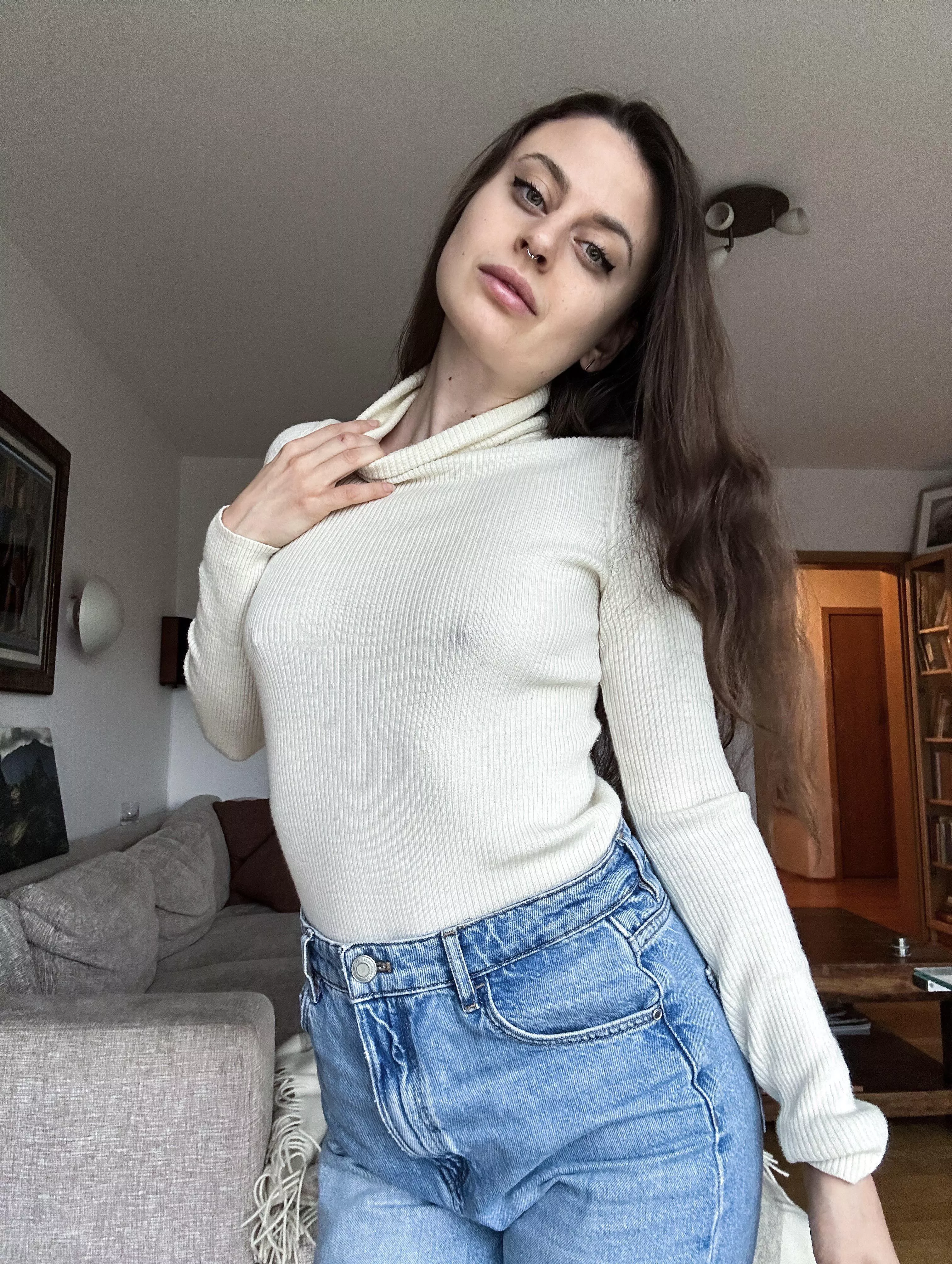 Turtleneck is still a thing