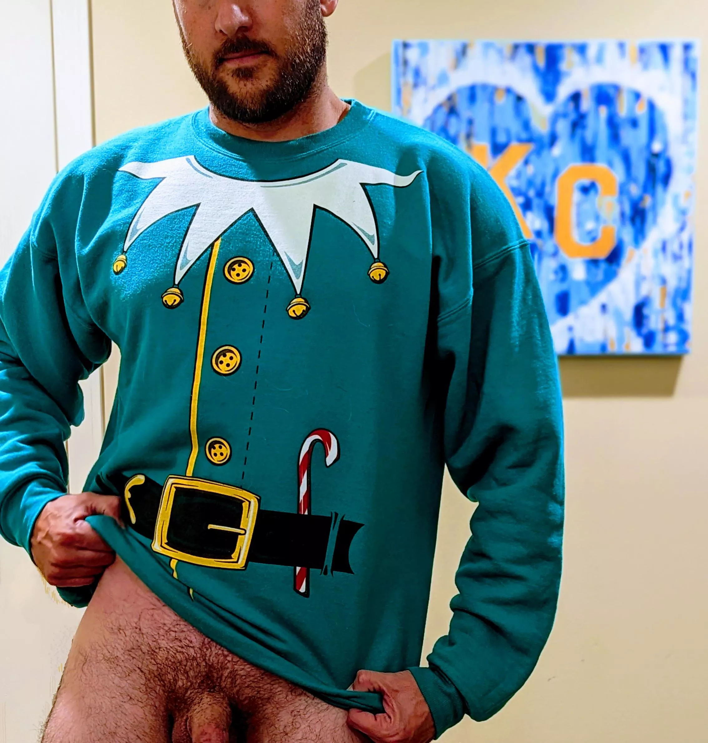 wanna give santa's helper a hand?