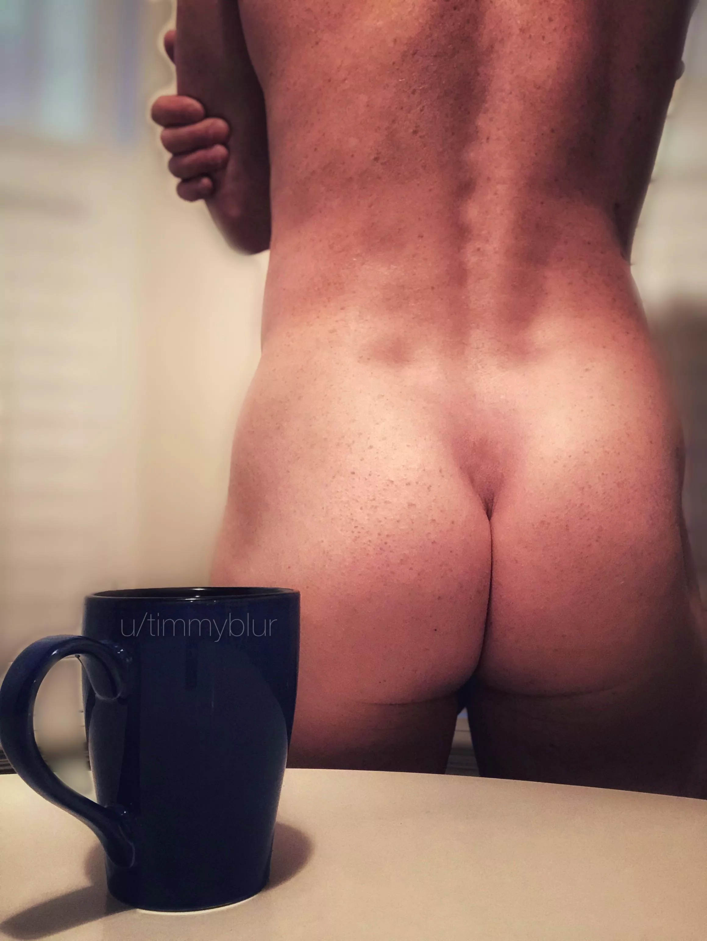 We’ve got a lot of humpin’ to do today… butt first, coffee.
