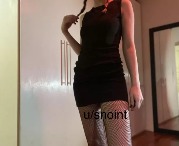 With dress without bra