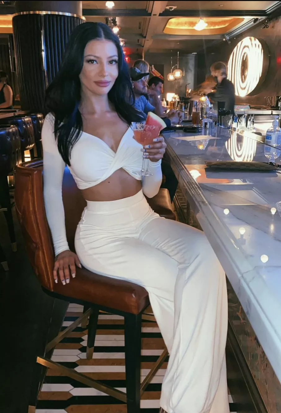 Would you date this milf?