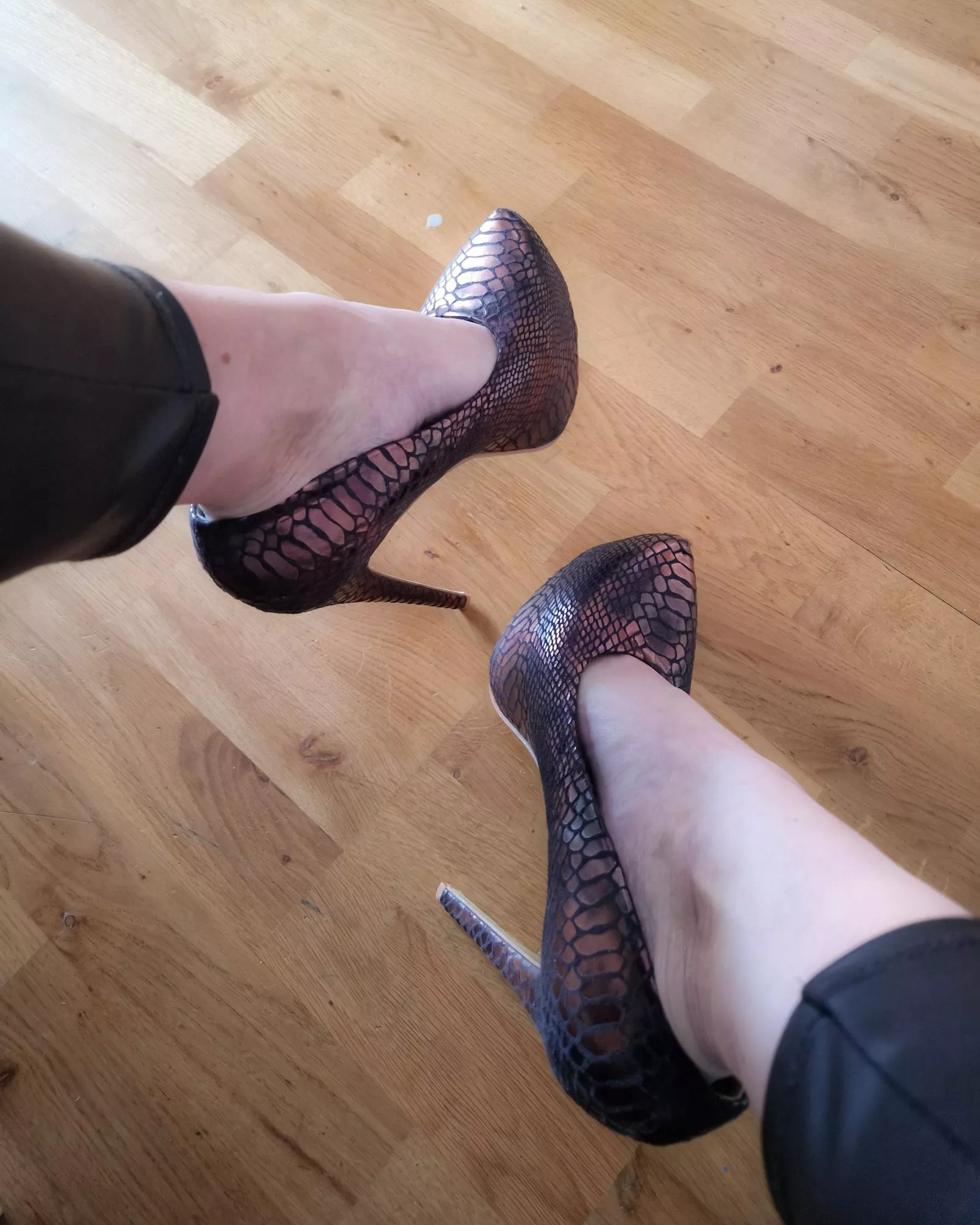 Would you wear these 6 in heels?