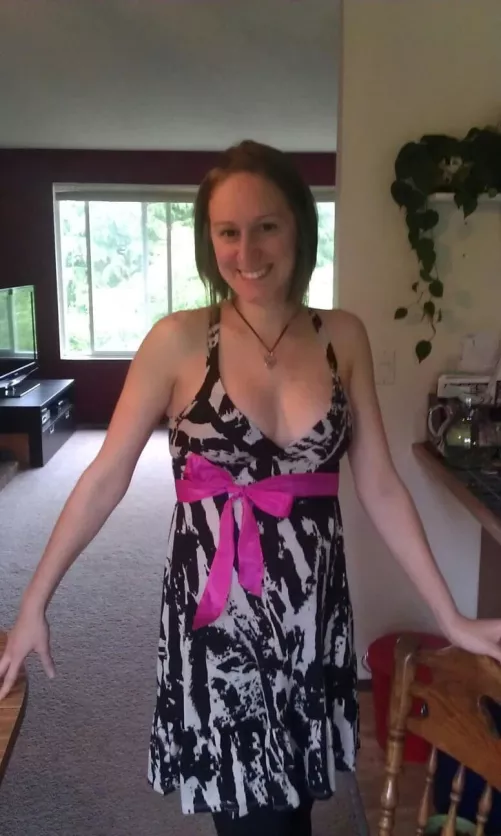 Wwyd to my wife and mom of 4. Msg me here or check profile for socials