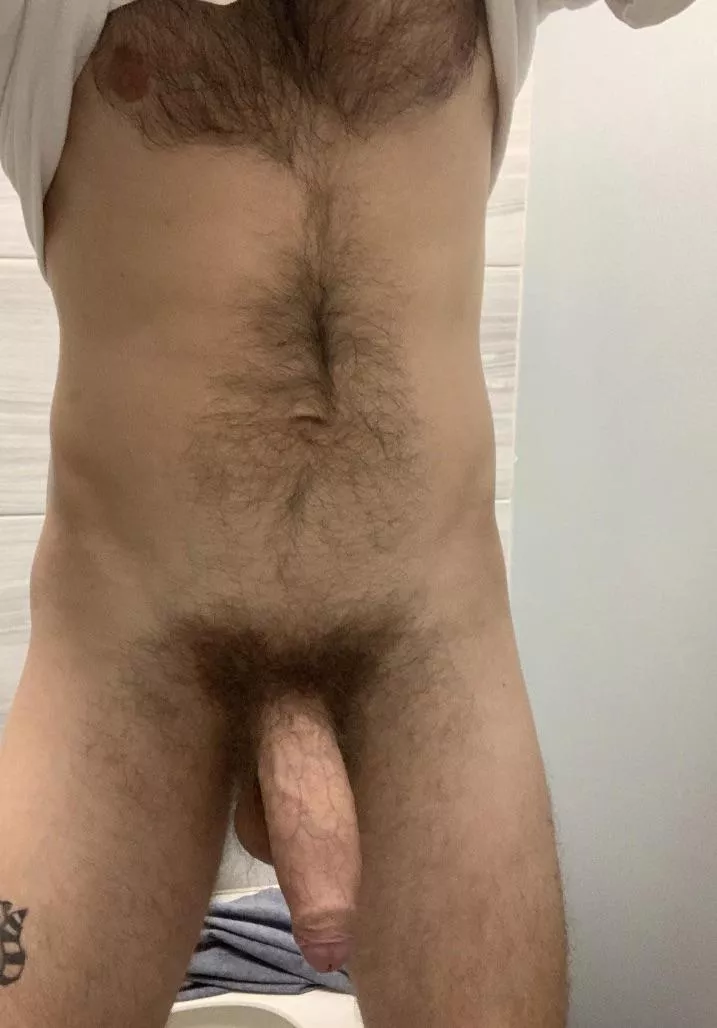 Y’all like the pubes?