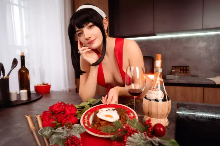 Yor Forger by CarryKey