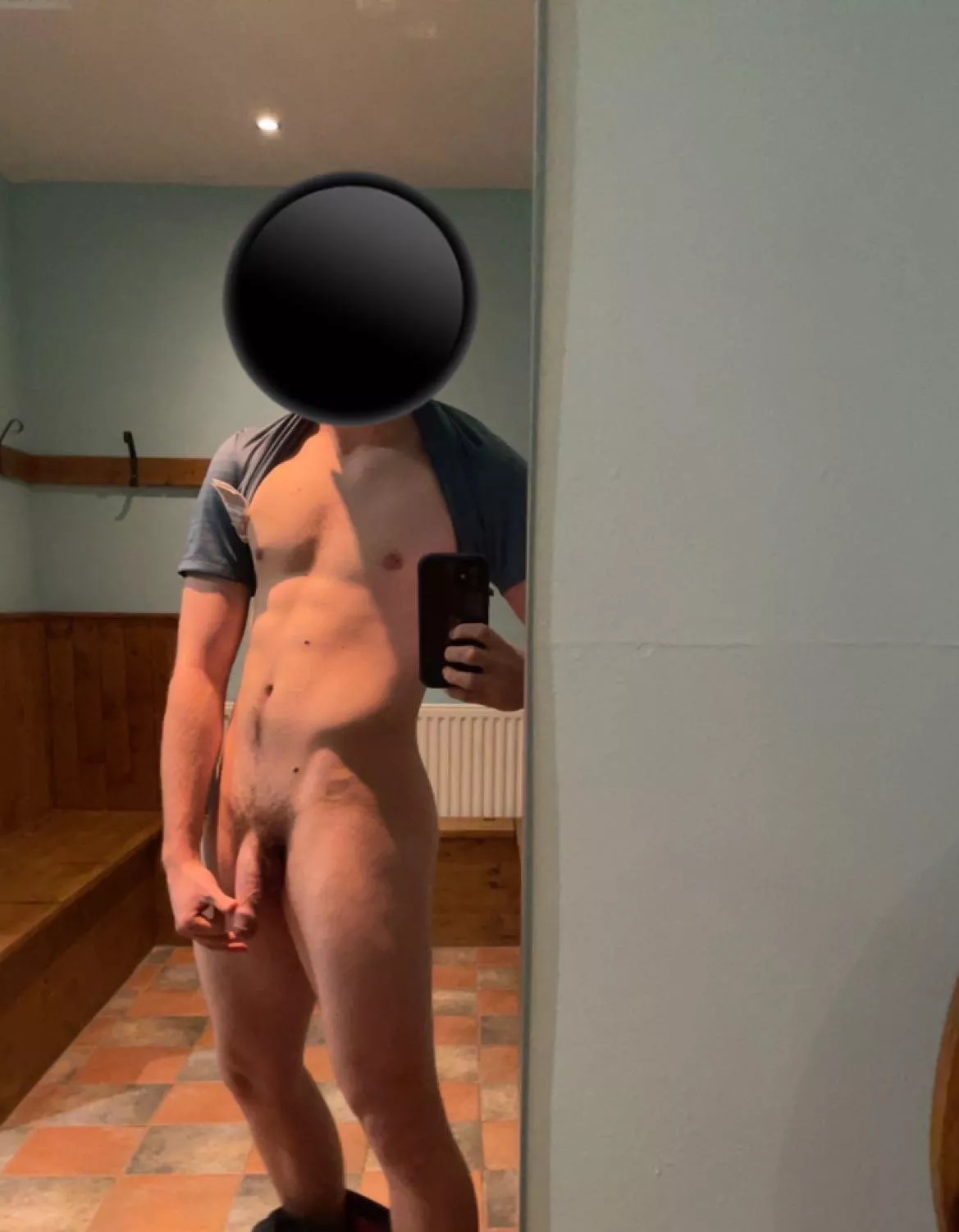 18 virgin show some love 😁