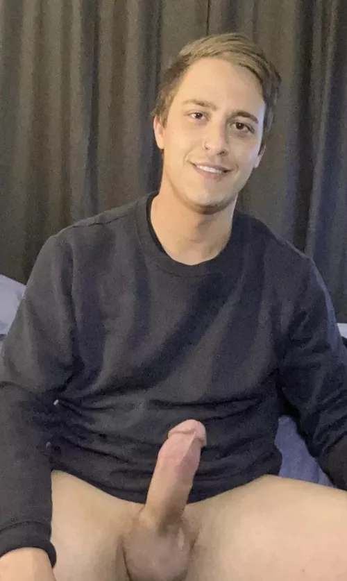 any love for aussie boys? 😋